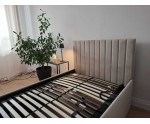 Polsterbett 120x200 cm mit verstellbarem Lattenrost für Senioren, Liegefläche individuell anpassbar per Fernbedienung, BARTEK SE