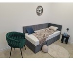 Jugendbett 120x200 cm, Polsterbett, Einzelbett mit Bettkasten, Kopfteil und Seitenblende, SPEED 1R