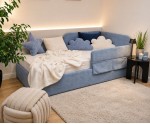 Kinderbett 90x200 RECHTS himmelblau mit RAUSFALLSCHUTZ , Taschen und Bettkasten - OLIMPIA SM 02K