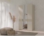 Moderner Kleiderschrank dreitürig 135 cm breit mit Spiegeltür, Schrank für Schlafzimmer, Macadamia, ALTIS 135