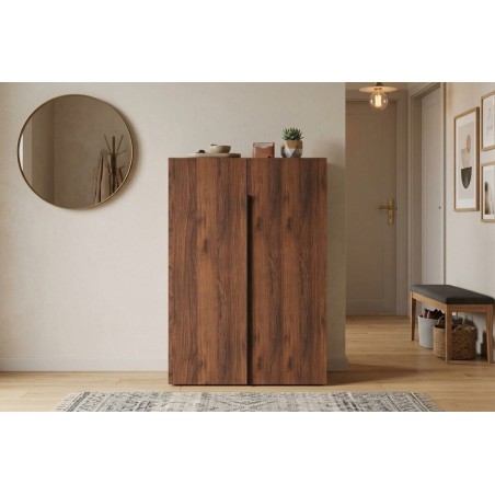 Schmale zweitürige Kommode 80 cm breit mit schwarzen Griffen, Sideboard in Nussbaum Warmia, KABO K1