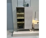 Hohe Vitrine mit LED, 3D-Front mit Lamellen, Kaschmir, EVITA WTSZ 104